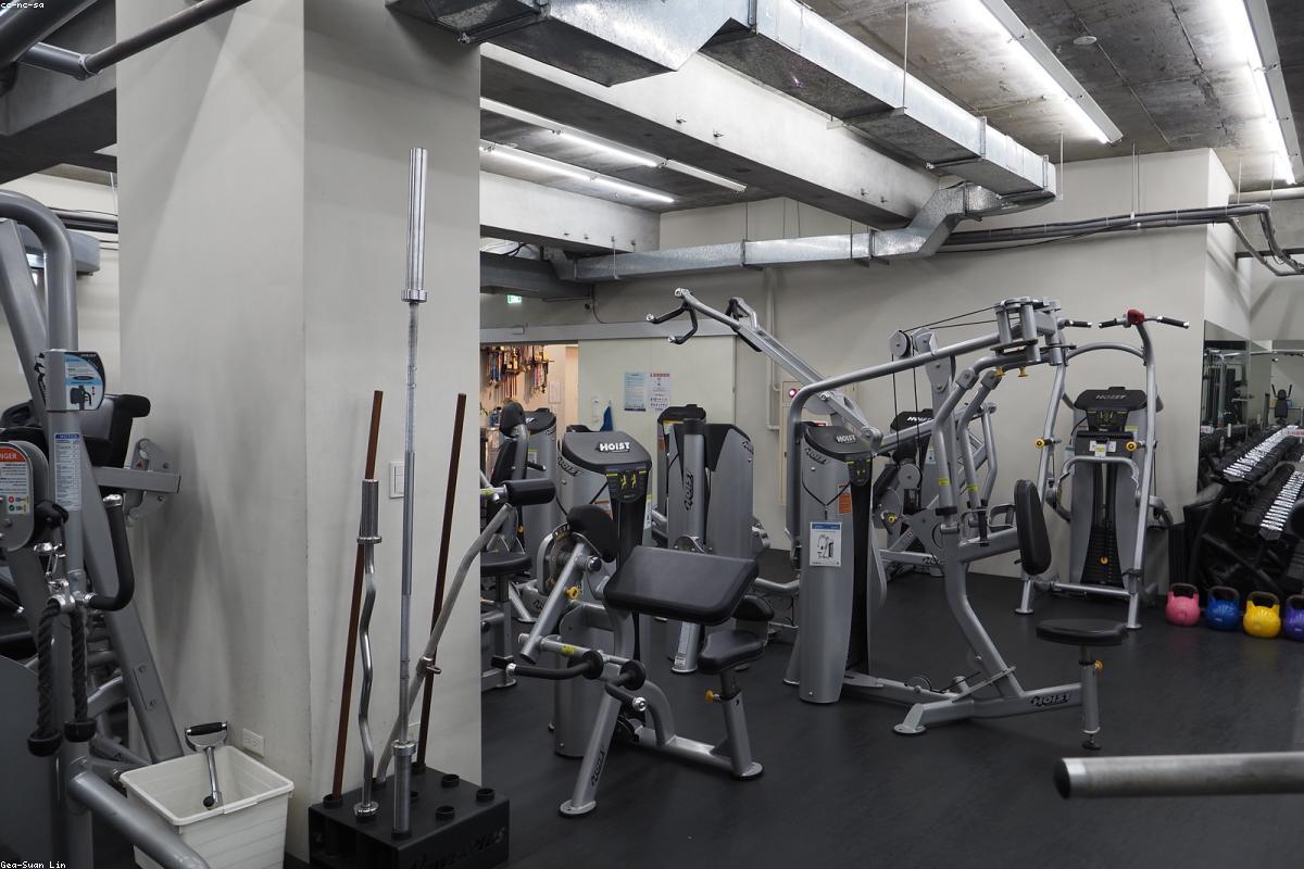 Weight, Body Fat, and Intimate Confidence