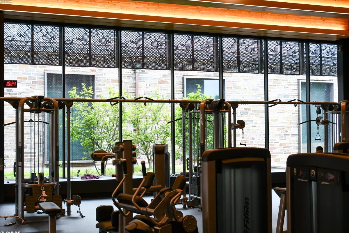 What Partners Actually Notice vs. What Men Fear They Notice